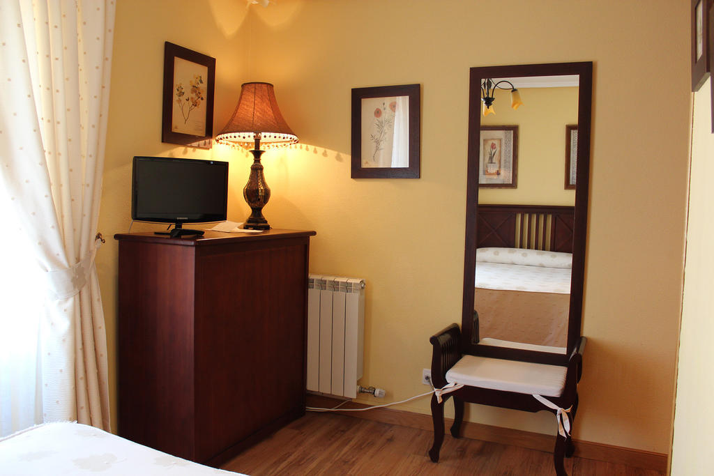 Dc Mesones 21 Hotel Lerma Room photo